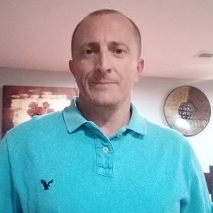 Meet your Posher, Dustin